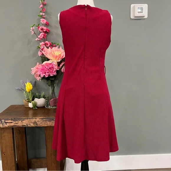 Code Dress - Picture 4 of 11